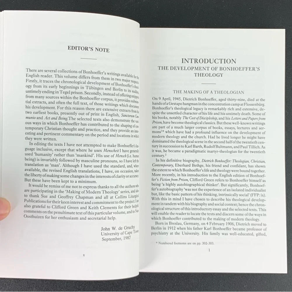 Dietrich Bonhoeffer Witness to Jesus Christ edited by John W. de Gruchy. 1991.